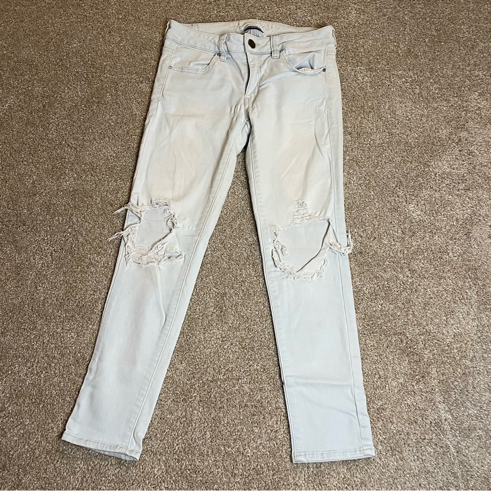 AE Jegging Ankle Size 8 - very light blue. Super super stretch.